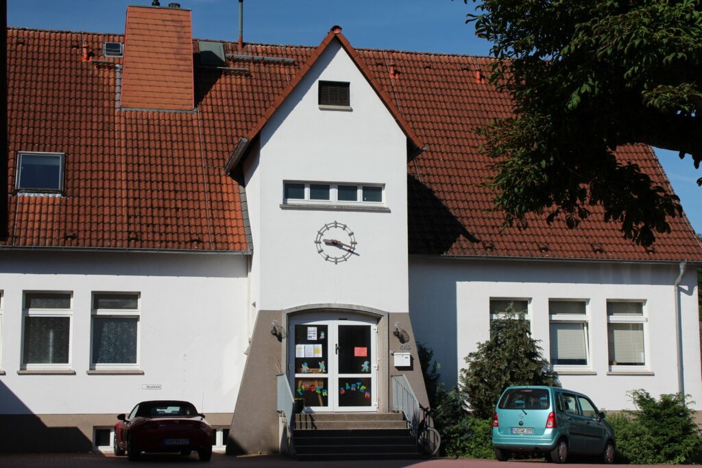 Gebäude Niederems